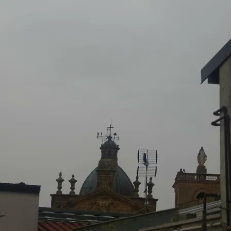 Palazzo Volta Apartment *