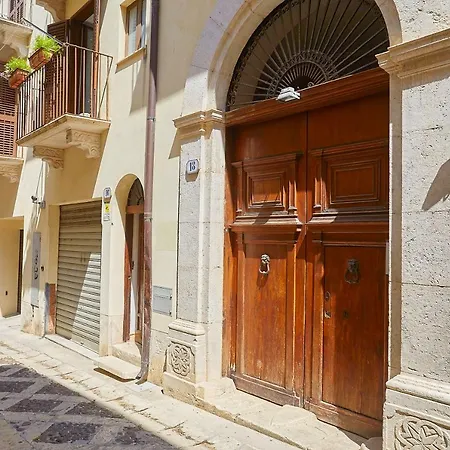 Palazzo Volta * Alcamo